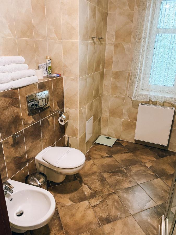 Riverside Apartments Thalia Karlovy Vary Ngoại thất bức ảnh